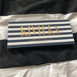 Anastasia Beverly Hills Riviera Striped Accessory